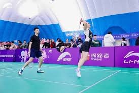 王励勤的妻子是她，曾为奥运会设计亲子装，难怪丈夫能够连连任职